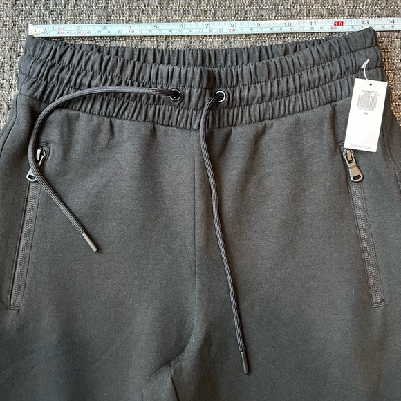 NWT Old Navy women’s Dynamic Fleece high rise waisted joggers Black XS - Picture 7 of 16